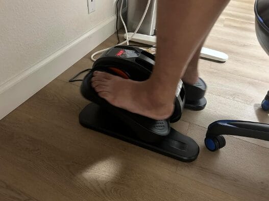 gugttr under desk elliptical machine review 4